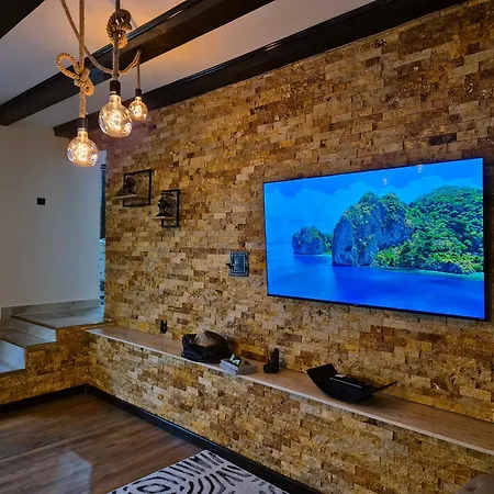 度假居 Casa Denis La 50m De Castel! 胡内多阿拉