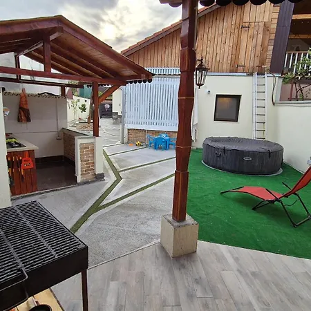 Casa Denis La 50m De Castel! 胡内多阿拉