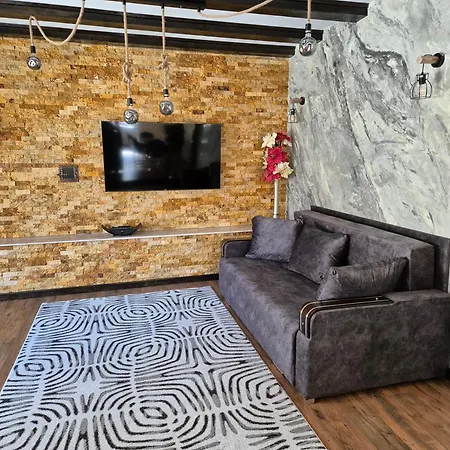 Casa Denis La 50m De Castel! 度假居